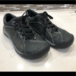 KEEN Presidio Black Leather Oxfords